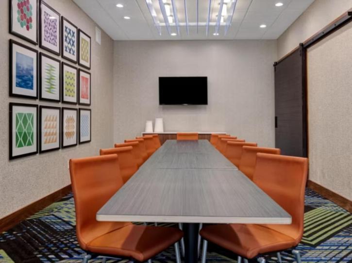 Holiday Inn Express & Suites - Detroit - Dearborn By Ihg Extérieur photo