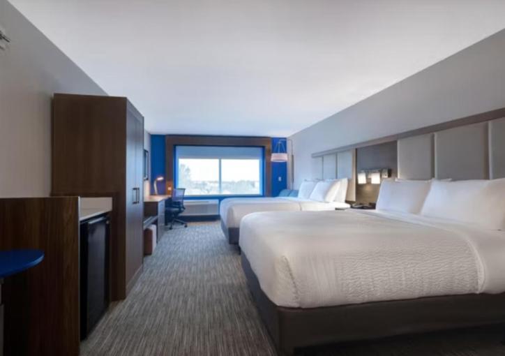 Holiday Inn Express & Suites - Detroit - Dearborn By Ihg Extérieur photo